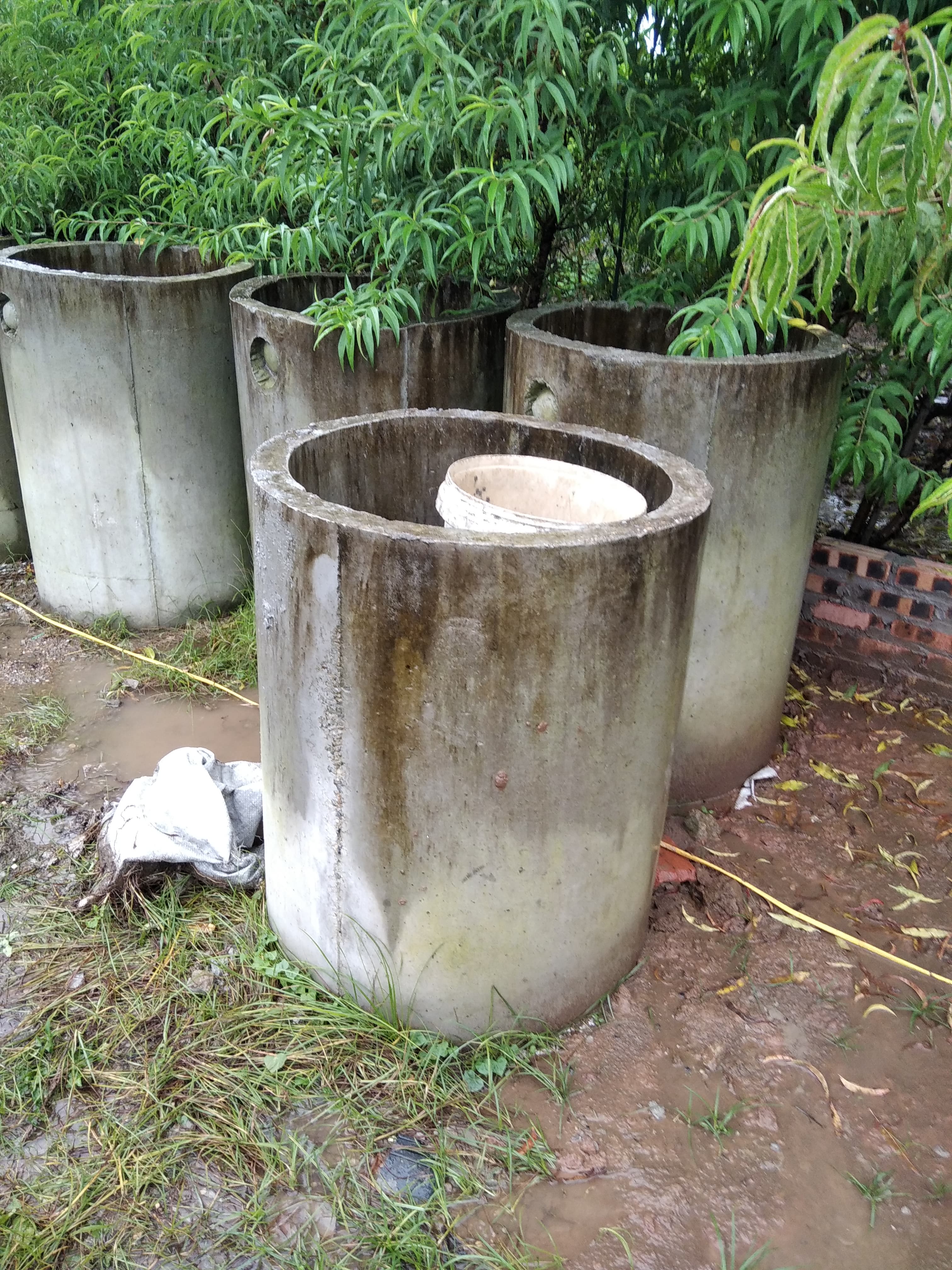 Sửa chữa cải tạo nâng cấp nhà vệ sinh tại Khu đô thị hà phong (tiền phong) |ban va lap dat ong bi be tong be phot tai tien phong (me linh)